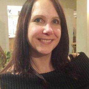 Ellie Gray Author Profile Pic